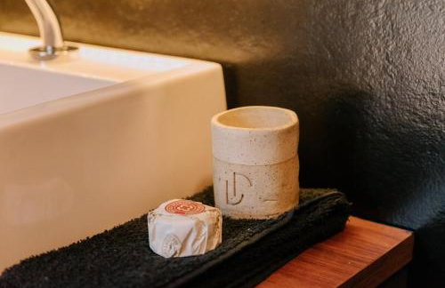 Chalé para 4 pessoas, 2km do Centro, Pet Friendly, Wi-fi 1GB, Lareira e Ar condicionado - Foto 18