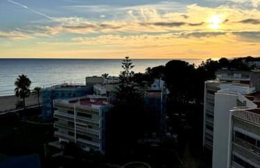 Comarruga Seaside Bliss Apartment, 100m to beach - Foto 5
