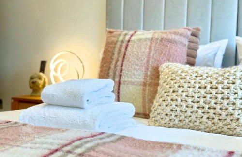 Central, dog friendly, private courtyard - Foto 16