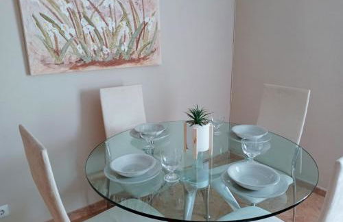 Avenida de Alicante en Elche con Wifi, Smart TV, Aire Acondicionado - Foto 3