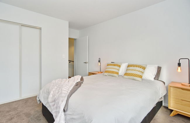 Salisbury Style-ChristchurchHolidayHomes - Photo 6