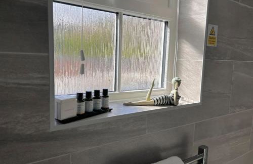 3 Bedroom Cottage in Conwy with Parking Sleeps 4 - Foto 17