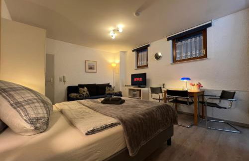 Einzigartiges Apartment in toller Altstadt by Rabe - Smart-TV, Netflix, Innenhof - Foto 9