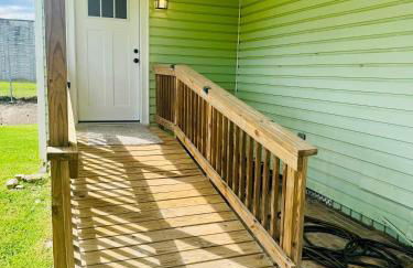 Charming & Luxe Cottage 3 BR 2 BA - Foto 18