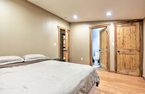 Spacious Kunkletown Home with Full Game Room and Deck! - Foto 22