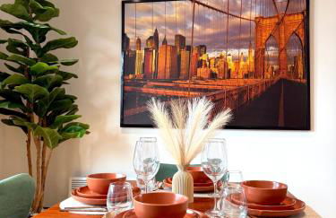 Luxe Duplex Penthouse Stay in Leeds Centre - Free Parking - Foto 8