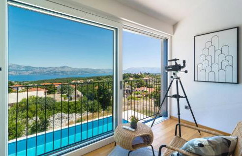 Amazing Home In Supetar Brac - Foto 2