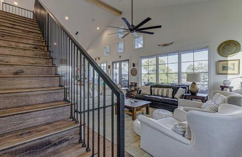 Immaculate Waterfront Family Home for 16 w Private Dock - Foto 68