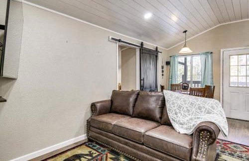 Cozy Cottage with Pool Btwn Knoxville and Pigeon Forge - Foto 6