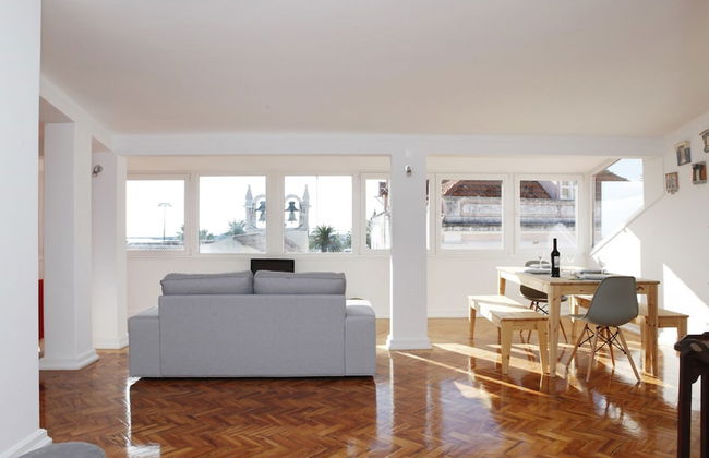 Cascais Downtown Apartment with sea view - Photo 26