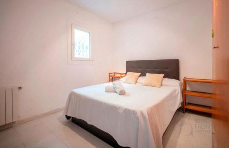 R153 - Espaciosa Villa con Piscina Privada en Coma - Foto 4