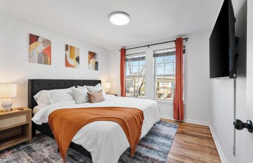 NYC 20min, Sleeps 10, Free Parking, Patio - Foto 18