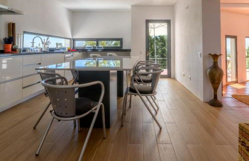 Made iN2 Creative Guest House - Foto 5