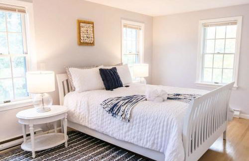 Full Sand Volleyball Court Walk to Pond - Foto 11