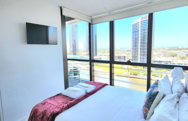Melbourne Lifestyle Apartments - Best Views on Collins - Photo 14