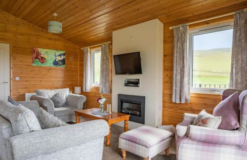 Chalet Loch Leven Lodge 21 by Interhome - Photo 11