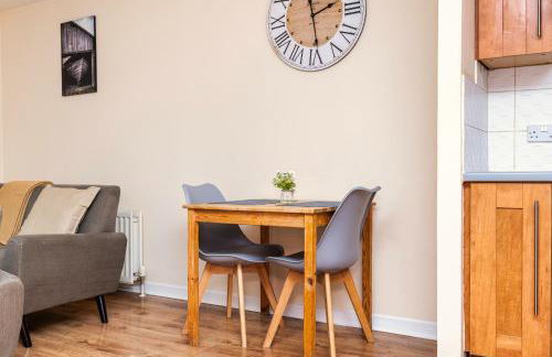 2Bed Apartment-City Centre - Foto 13