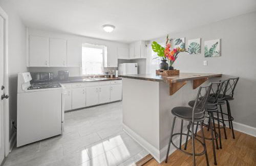 Hangout by firepit near USC with PET - Foto 8