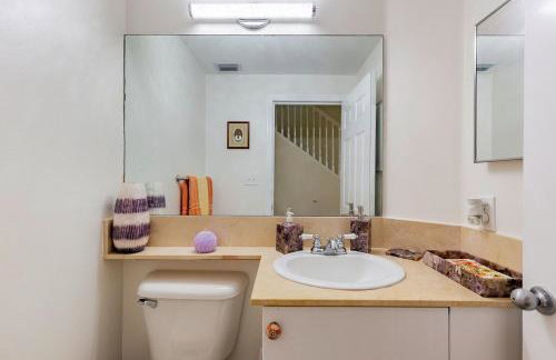 Spacious 3BR 3BA with King Bed & Amazing Pools near Intercoastal, Lantana Beach, FL - Foto 59