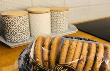 Hideaway between Coast and Moors in a beautiful Village apartment - Photo 7