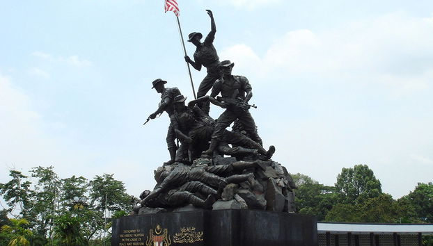 Os contrastes de Kuala Lumpur - Em Inglês - Foto 3