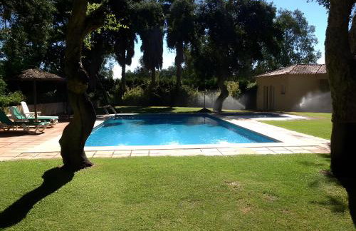 Villa Familiar con Piscina - Foto 25