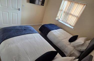 Spacious House | Perfect for Contractor Stays - Foto 15