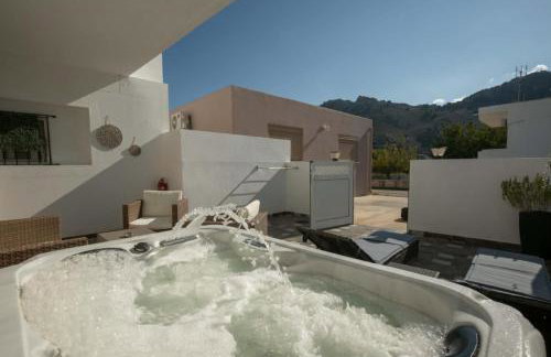 Stergios Suite with Private Jacuzzi - Photo 27