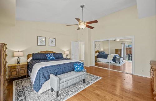 Explore Ramonas Vineyards Tranquil Home with Yard - Foto 15