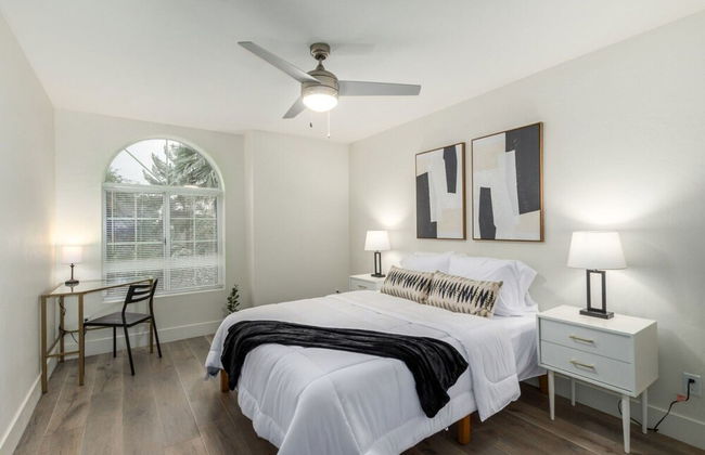 5BR Citrus Estate Sleeps 13 Free Htd Pool Gameroom - Photo 20