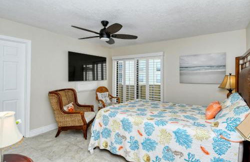 Two-Level, Heated Pool, Trolley to Beach & Village - Foto 14