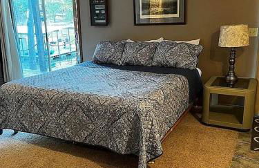 Sandy beach water toys great dock - Foto 8