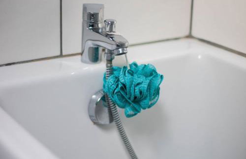 Longère rénovée avec charme, 5 chambres, grand jardin, proche du village, idéale pour 15 pers. - FR-1-410-355 - Foto 24