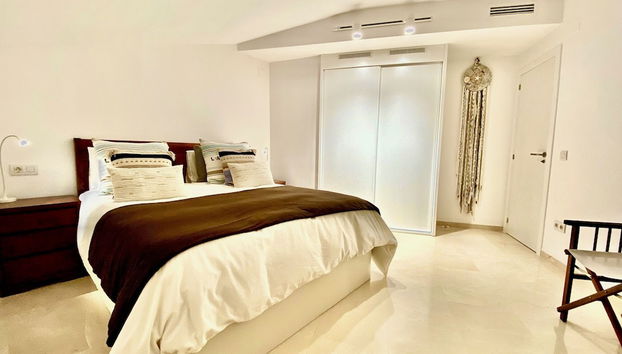 Luxury Apartment Overlooking Javea Bay and Mountains - Foto 4, Habitación