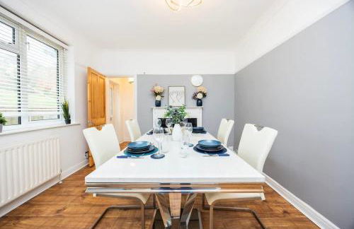 4 Bed , Monthly & Weekly Offers , Ideal For Contractors , Relocation & Leisure Stays - Photo 33