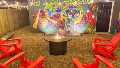 The Lucky Horseshoe 4BR Derby Side Retreat - Foto 4