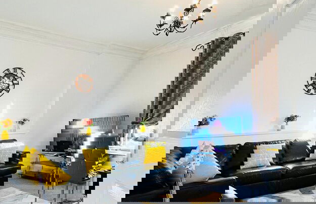 Luxury 2 Bedroom Entire Flat - Self Check in & Check out - Foto 9