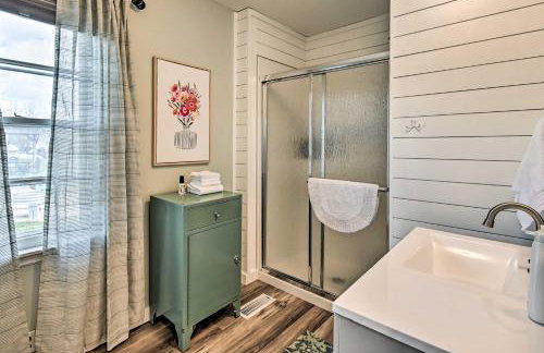 Charming Cave City Vacation Rental with Fire Pit! - Foto 18