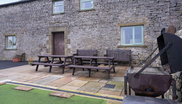 The Holmes Barn - Sleeps 16 - Pet Friendly - Foto 2, Profilbild