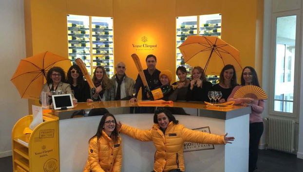 Visitando las bodegas