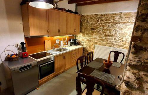 Traditional Stone House in Kissos Pelion - Foto 13