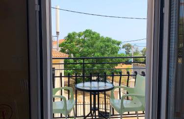 Dionysios Studios - Foto 24