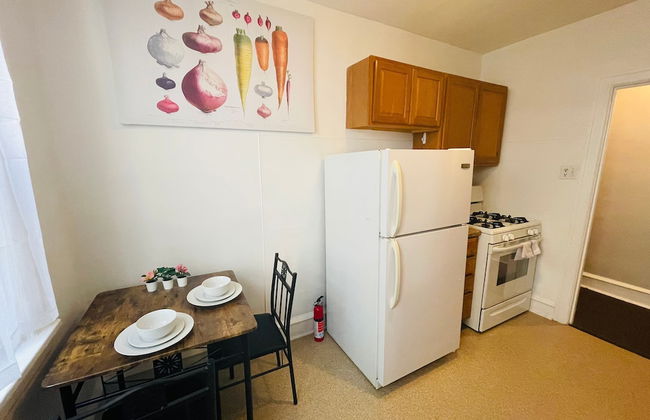 1-br Glenside - Long Term Available Parking - Photo 11