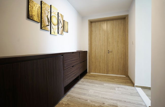 The First Stay Hotel - Foto 44