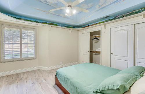 Billiards & Private Pool: Bright Clovis Home! - Foto 17