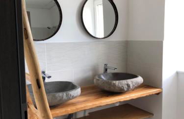 Kinsman sur Moment-Ardèche-com - Foto 24