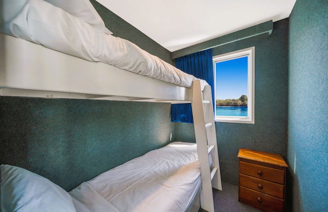 Coomera Houseboat Holidays - Foto 4