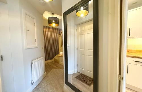 Stylish apartment 1 min to town centre and harbour - Foto 7