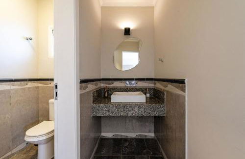 Refúgio com piscina, lareira e conforto, 1h de SP - Photo 44