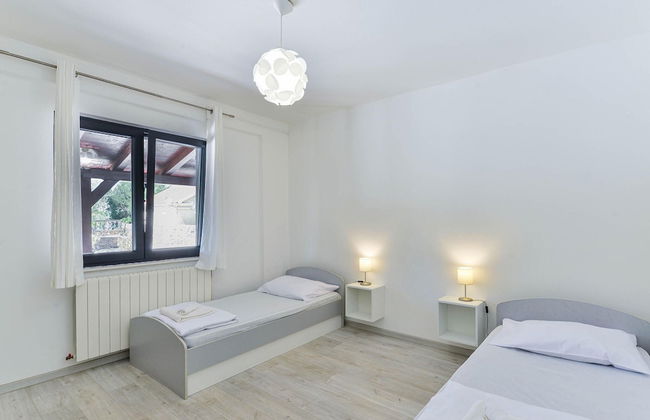 Holiday Home With Private Pool and spa - Foto 5